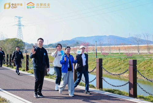 滑動5.jpg